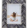 KARE Design Rahmen Chevron Grau 13X18- Deko & Geschenkartikel