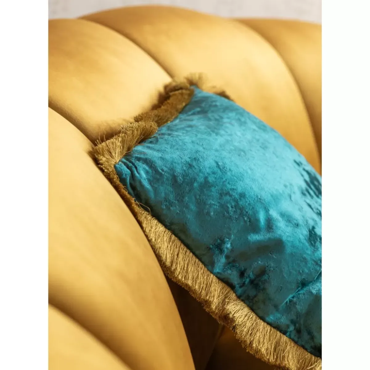 KARE Design Sofa Dschinn 3-Sitzer Amber 233Cm- Sofas & Couches